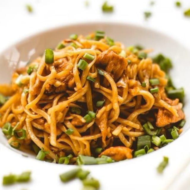 Hakka Noodle Manchurian Gravy.
