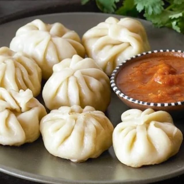 Chicken Steam Momo.
