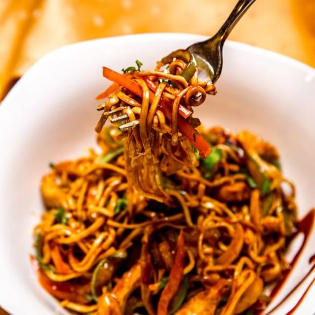 Schezwan Noodle.