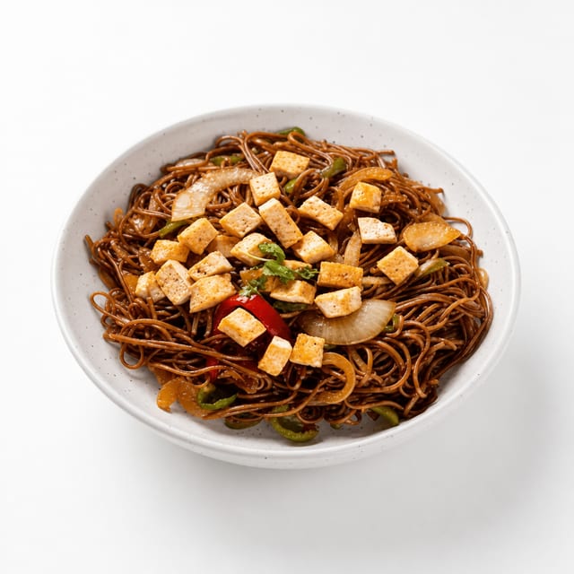 Schezwan Noodle Paneer Chilli Gravy.